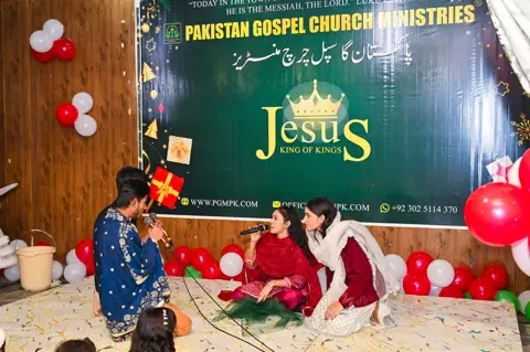 Worship, fellowship & baptism