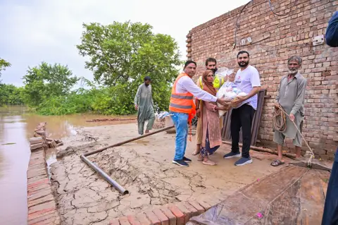 Flood relief & emergency supplies