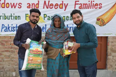 Food and ration distribution